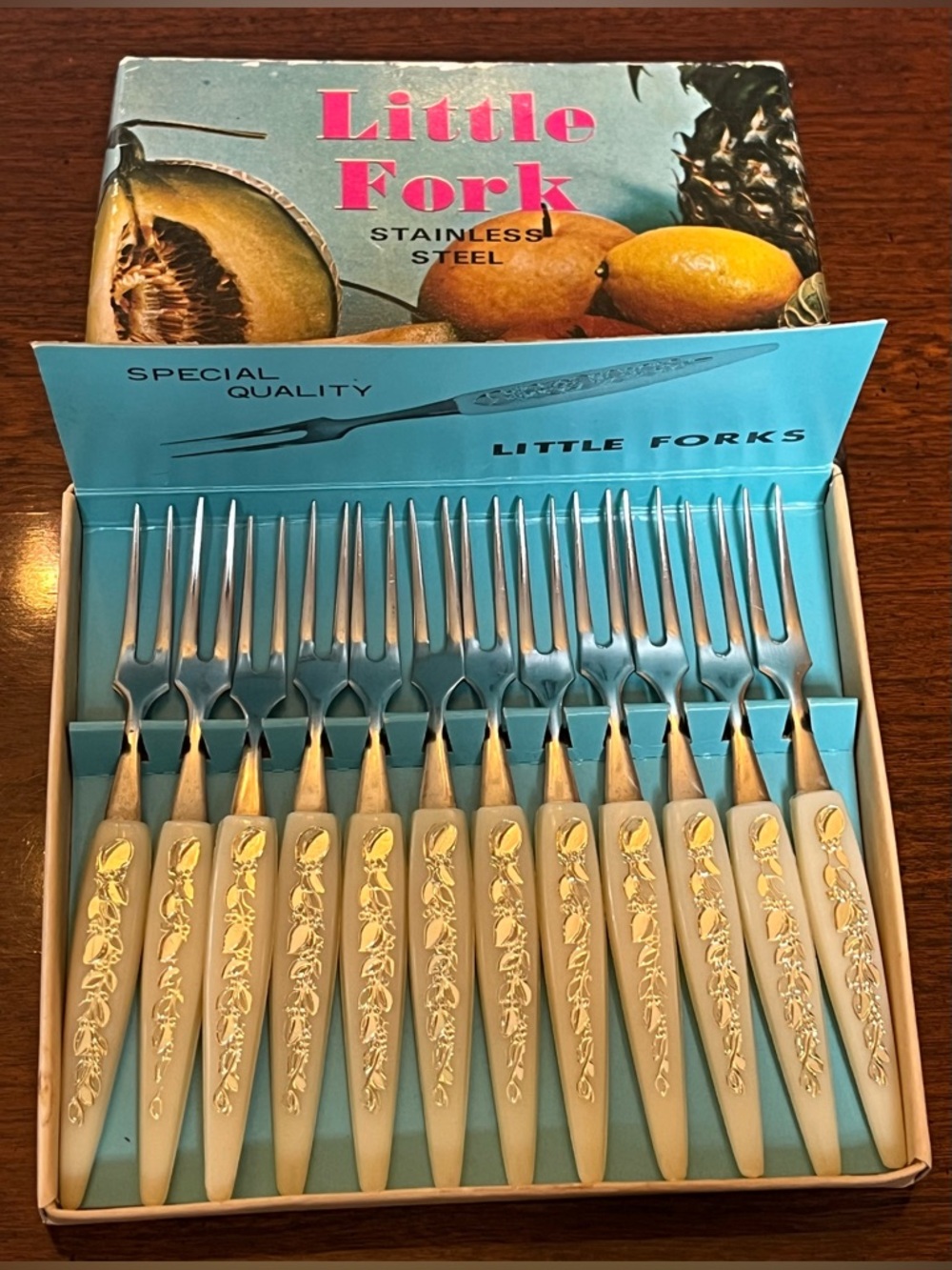 LITTLE FORK brand 12 Hors d'oeuvres Dessert stainless steel vintage forks MCM